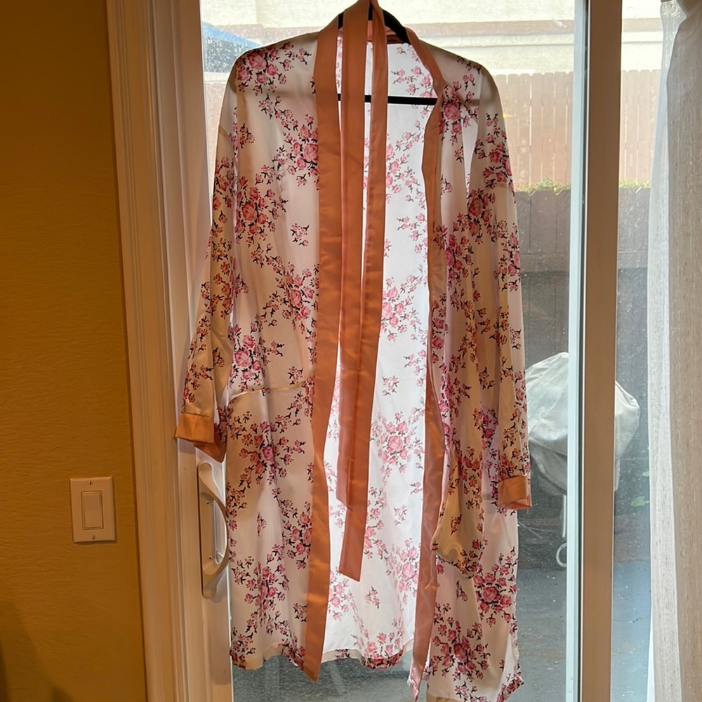 White and pink robe